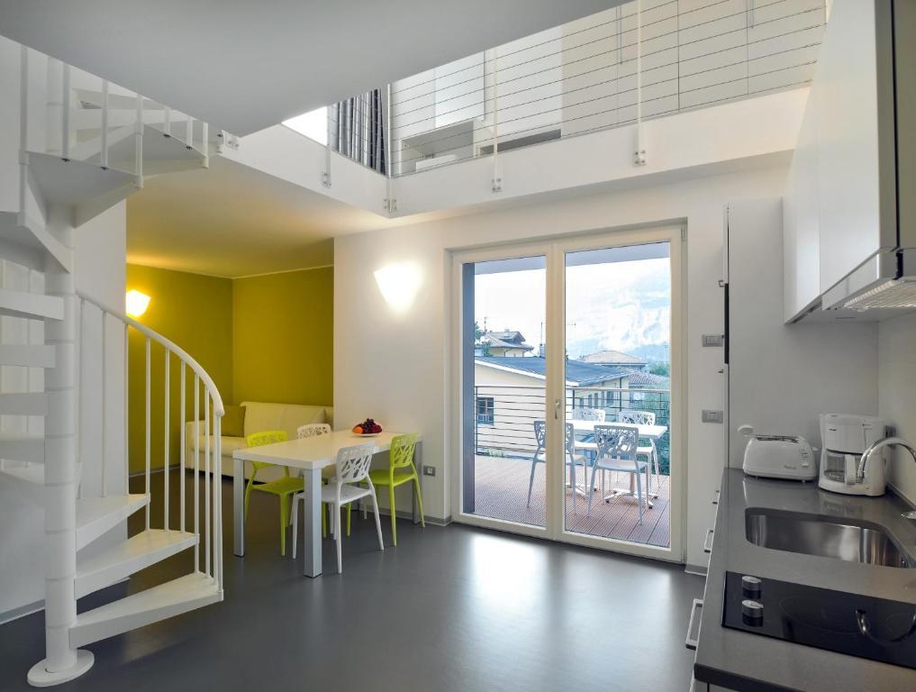 Gardabike Residence Torbole Sul Garda Quarto foto